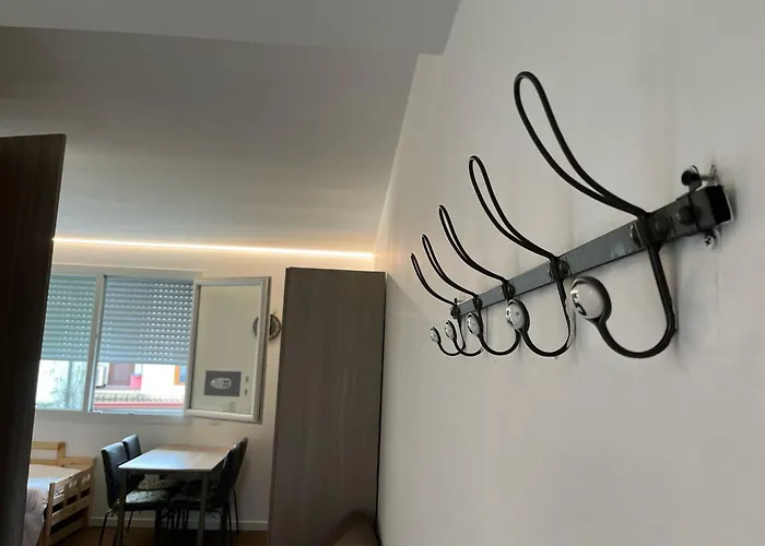 White House 4 * Brescia