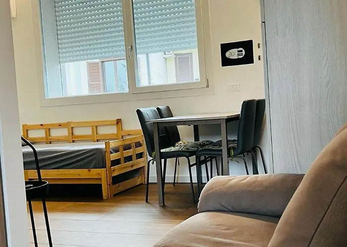 White House 4 Μπρέσια